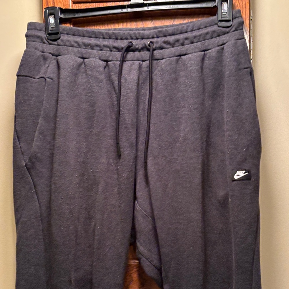 Nike Men's Black Jogger Pants with pockets - size XL - Picture 3 of 9